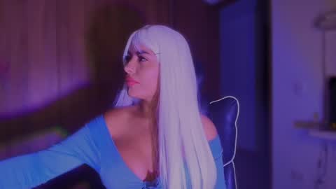 Snapshot of layla_nicols chatting on May 30, 2026, 1:03 am Layla online show from May 30, 2026, 1:03 am