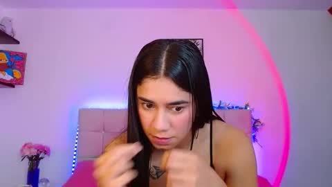 Lia and Rachel online show from October 16, 2025, 2:23 am