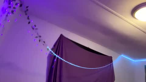 Snapshot of laylakutiex chatting on November 22, 2025, 6:34 am Layla online show from November 22, 2025, 6:34 am