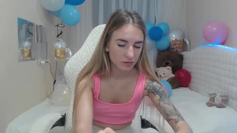 Snapshot of laymablast chatting on October 4, 2025, 6:55 am laymablast online show from October 4, 2025, 6:55 am