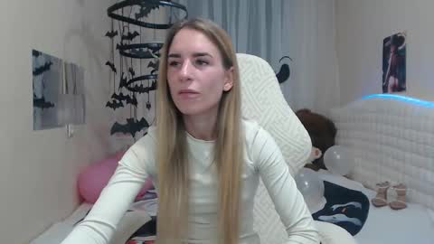 Snapshot of laymablast chatting on October 17, 2025, 6:05 am laymablast online show from October 17, 2025, 6:05 am