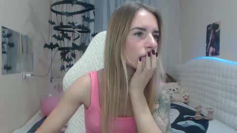 Snapshot of laymablast chatting on October 26, 2025, 7:03 am laymablast online show from October 26, 2025, 7:03 am