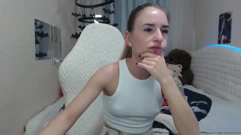 Snapshot of laymablast chatting on November 8, 2025, 9:42 am laymablast online show from November 8, 2025, 9:42 am