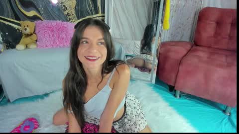 Layqueen online show from October 14, 2025, 2:45 am