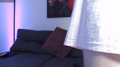 Laz online show from December 15, 2024, 8:41 am