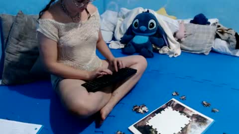 lazzy4ngel online show from July 2, 2026, 9:43 pm