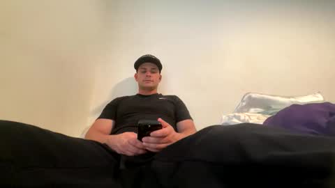 Snapshot of lbckings chatting on March 17, 2026, 3:26 pm lbckings online show from March 17, 2026, 3:26 pm