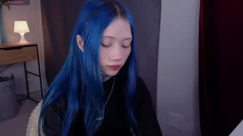 Snapshot of le_chan chatting on October 16, 2025, 9:32 am felixe online show from October 16, 2025, 9:32 am