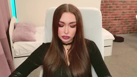 Snapshot of lea_loon chatting on October 27, 2025, 9:46 am lea_loon online show from October 27, 2025, 9:46 am