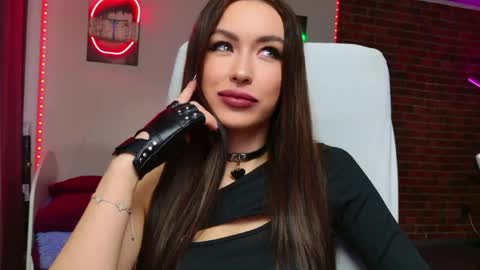 lea_loon online show from April 5, 2026, 9:50 am