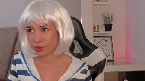 leahaltomm online show from October 17, 2025, 7:16 pm