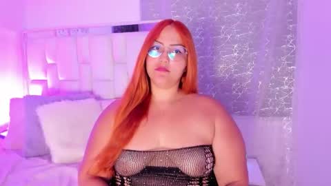 Leah  online show from October 4, 2025, 2:09 am