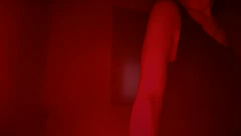 Snapshot of leahsweetvibe chatting on September 17, 2025, 8:16 am Sweet Fire online show from September 17, 2025, 8:16 am