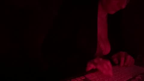 Snapshot of leahsweetvibe chatting on October 28, 2025, 9:06 pm Sweet Fire online show from October 28, 2025, 9:06 pm