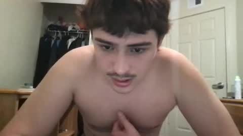 Leaky Boy online show from November 12, 2025, 2:01 am