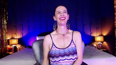 Snapshot of leanamature chatting on December 30, 2024, 2:40 pm Leana online show from December 30, 2024, 2:40 pm
