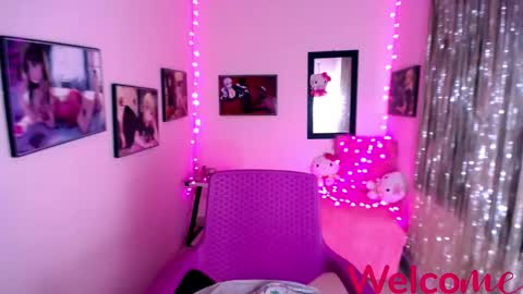Snapshot of leandra_sex chatting on December 6, 2024, 6:39 pm Leandra online show from December 6, 2024, 6:39 pm