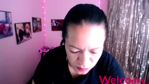 Snapshot of leandra_sex chatting on January 21, 2025, 6:23 pm Leandra online show from January 21, 2025, 6:23 pm