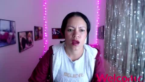 Snapshot of leandra_sex chatting on February 7, 2025, 3:30 pm Leandra online show from February 7, 2025, 3:30 pm