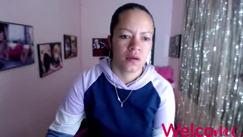 Snapshot of leandra_sex chatting on February 25, 2025, 12:13 pm Leandra online show from February 25, 2025, 12:13 pm