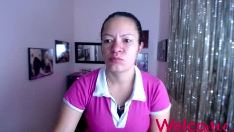 Snapshot of leandra_sex chatting on March 6, 2025, 12:19 pm Leandra online show from March 6, 2025, 12:19 pm