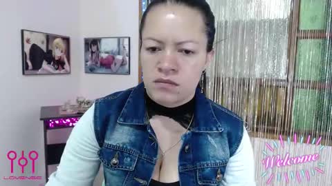 Snapshot of leandra_sex chatting on November 7, 2025, 1:22 pm Leandra online show from November 7, 2025, 1:22 pm