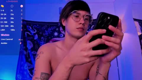 leaneseb online show from March 11, 2025, 5:35 pm