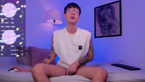 leaneseb online show from September 26, 2025, 5:17 pm