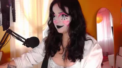 Lea Ray Pie online show from October 16, 2025, 7:26 pm