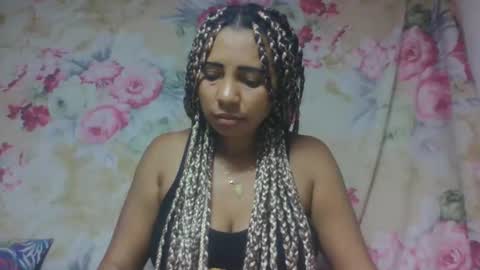 leatiana online show from February 25, 2026, 7:18 am