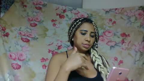leatianaa online show from May 17, 2026, 11:17 am