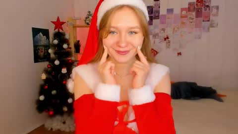 Snapshot of leazy_peasy chatting on December 26, 2024, 7:24 am Ellie online show from December 26, 2024, 7:24 am