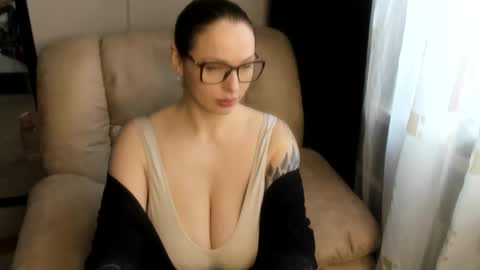 Snapshot of lecherous_wife chatting on February 25, 2025, 10:47 am Anna online show from February 25, 2025, 10:47 am