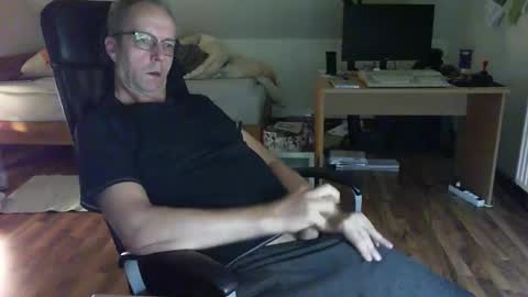 Dave online show from December 3, 2024, 10:40 pm