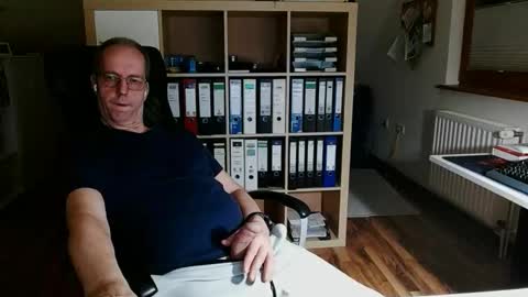 Dave online show from February 26, 2026, 10:42 pm