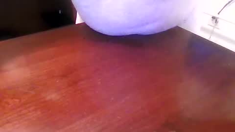 leglvr123 online show from November 6, 2025, 4:52 pm