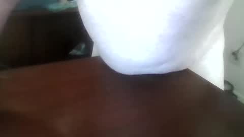 leglvr123 online show from April 26, 2026, 12:36 pm