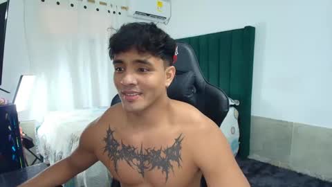 Snapshot of lei_77 chatting on October 2, 2025, 8:49 pm Lei online show from October 2, 2025, 8:49 pm