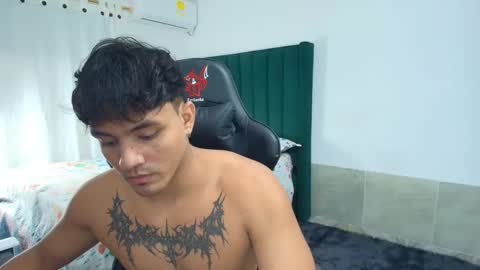 Snapshot of lei_77 chatting on October 3, 2025, 9:56 pm Lei online show from October 3, 2025, 9:56 pm