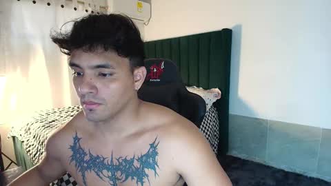 Snapshot of lei_77 chatting on October 15, 2025, 7:03 pm Lei online show from October 15, 2025, 7:03 pm