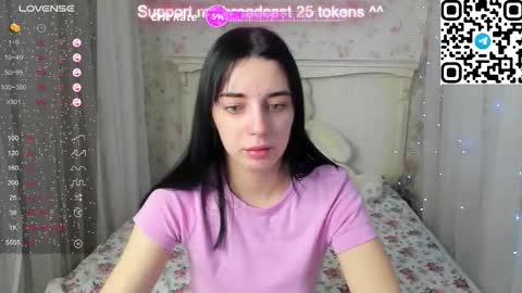 leia_moreno online show from November 1, 2025, 2:24 am