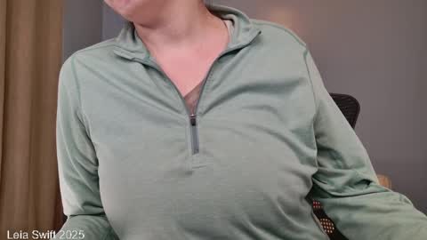 Leia Swift online show from February 14, 2025, 2:02 pm