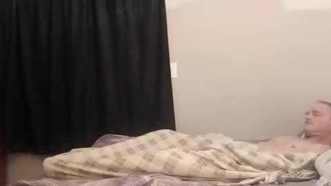 LeighBob69 online show from November 25, 2025, 6:35 am