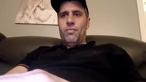 leightimmins001 online show from February 9, 2026, 2:26 am