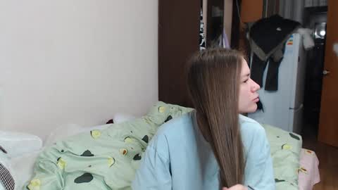 leila_bambi online show from December 30, 2024, 10:01 pm