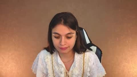 Leila online show from November 13, 2025, 5:28 am