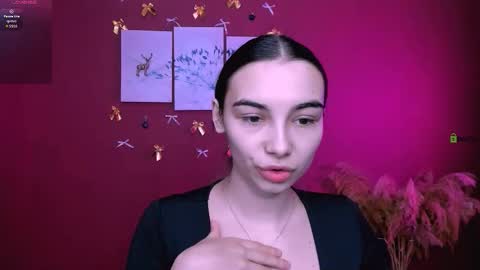 leila_viper_ online show from January 6, 2026, 7:28 pm