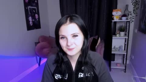 Snapshot of leila_xxbaby chatting on September 24, 2025, 12:19 pm Leila online show from September 24, 2025, 12:19 pm