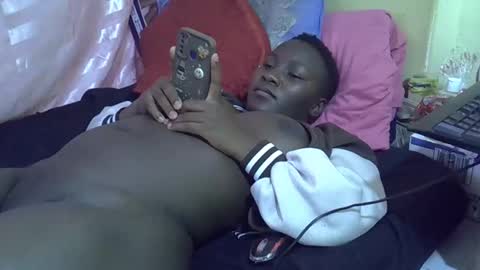 leilah_cute19 online show from May 22, 2026, 7:37 am