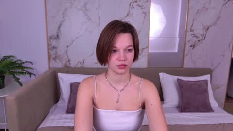 LeilaLawson online show from January 11, 2025, 11:12 am